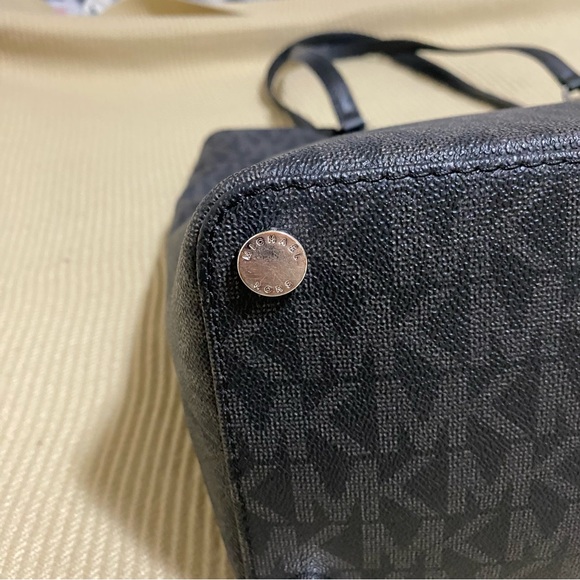 Michael Kors Jet Set Large Tote – Black Logo Canvas black and grey - Picture 5 of 12